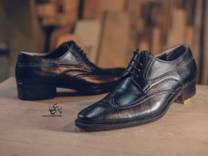 اشکی مشکی بنددار