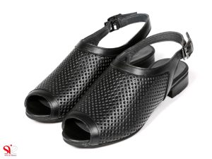 کفش تابستانی زنانه مدل مونیکا رنگ مشکی و رویه سوراخکاری شده و جلوباز تابستانی