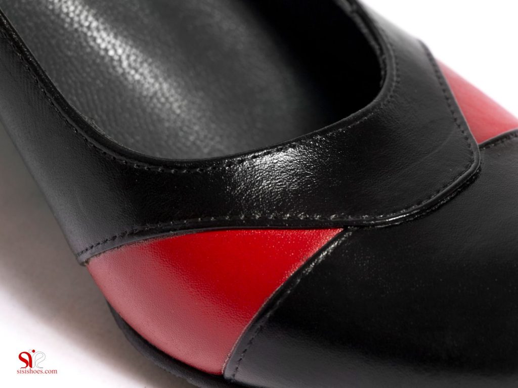 کفش زنانه مجلسی مدل مانلی با حاشیه های چرم قرمز