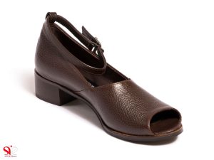 کفش زاننه تخت مدل مایسا با بند سکگ دار