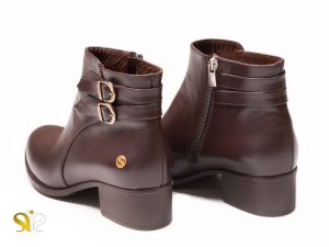 پاشنه پهن و کوتاه زنانه نیم بوت زنانه مدل فلورا قهوه ای - نیم بوت زنانه