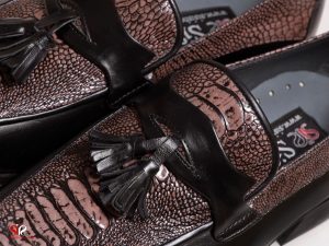 چرم ساق پای شترمرغ برای کفش مردانه مجلسی هیرو