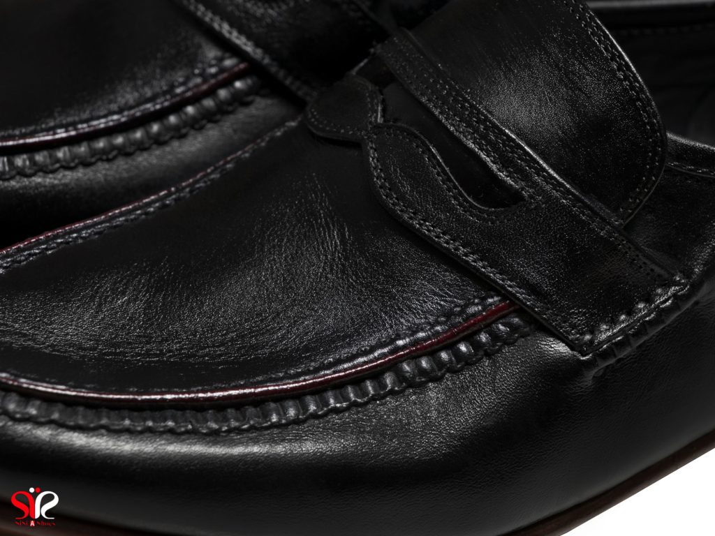 رویه چرم نرم گاوی برای مدل کفش کلاسیک کالج فانتوفی رنگ مشکی