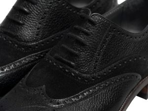 چرم جیر کفش مردانه مجلسی مدل جردن