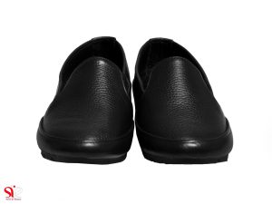 چرم طبیعی رنگ مشکی برای کفش اداری طبی زنانه مدل یاس