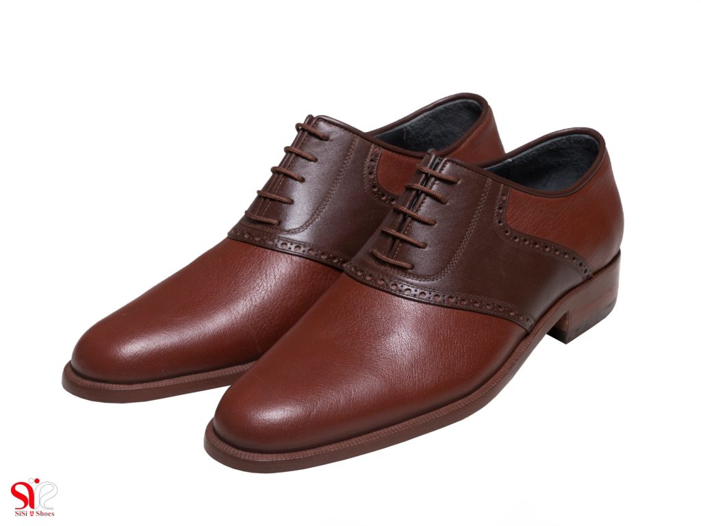 مدل کفش مردانه چرمی دستدوز ارجمند رنگ عسلی