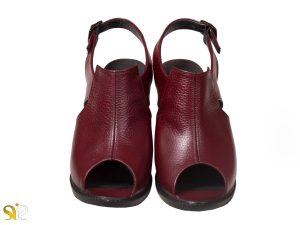 چرم گاوی رنگ زرشکی کفش مجلسی زنانه مدل مایلین رنگ زرشکی سگکدار