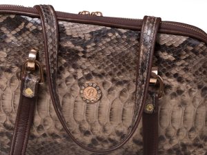 کیف زنانه لاکچری پوست ماری مدل رمان roman سی سی