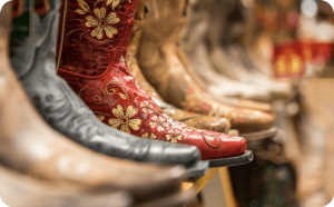چکمه های کابوی زنانه (Cowboy Boots)