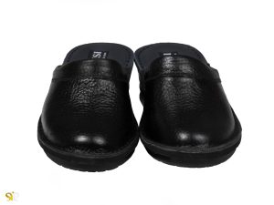 دمپایی زنانه مدل پانیسا طبی رنگ مشکی