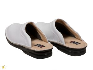 دمپایی طبی مردانه چرمی برای محیط پزشکی مدل کاستر سفید - کفش سی سی