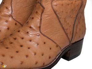 پوتین مردانه مجلسی مدل بنتلی با چرم شترمرغ رنگ کرم نخودی - کفش تبریز