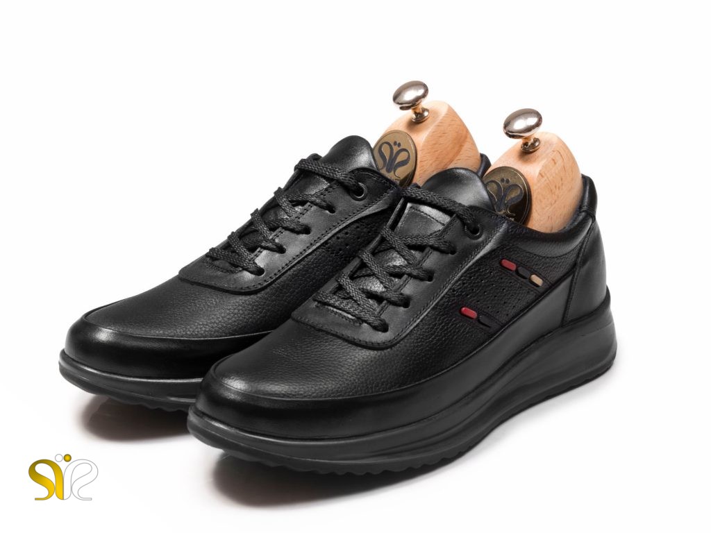 کفش اسنیکرز مدل کراس سی سی رنگ مشکی - کفش اسپرت