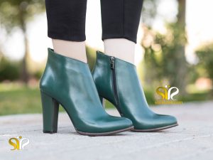 تصویر مدل نیم بوت زنانه پاشنه دار چرم سی سی - مدل جولیا