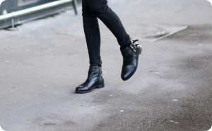 دنیای شگفت انگیز بوت های زنانه (Amazing World of Women Boots)