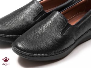 کفش زنانه بی بند مناسب برای استفاده روزانه مدل ماندی مشکی