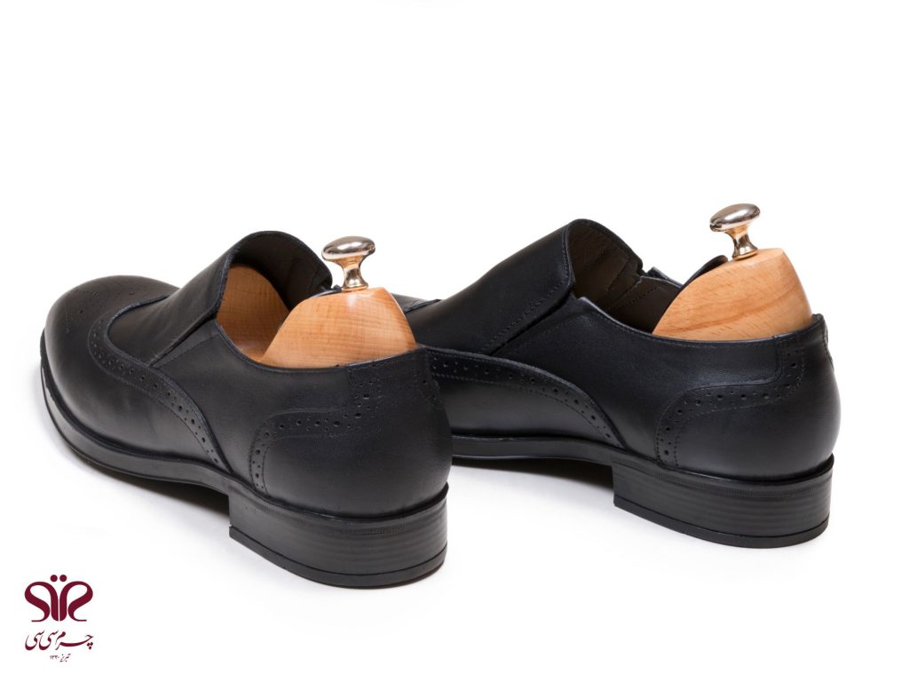 کفش مردانه چرمی مناسب برای محیط اداری و مجلسی مدل بوفالو مشکی
