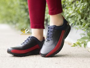 عکس کفش اسپرت شیک دخترانه رنگ مشکی قرمز