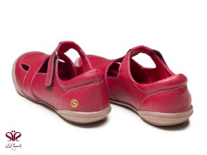 کفش دخترانه زیره ترمو مناسب برای استفاده روزانه مدل ثنا زرشکی