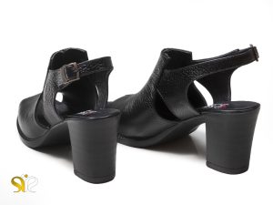 کفش زنانه پاشنه بلند جلوباز مدل مایلین مشکی