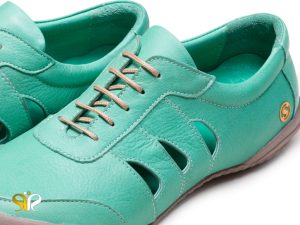 چرم سبز کفش دخترانه نگین