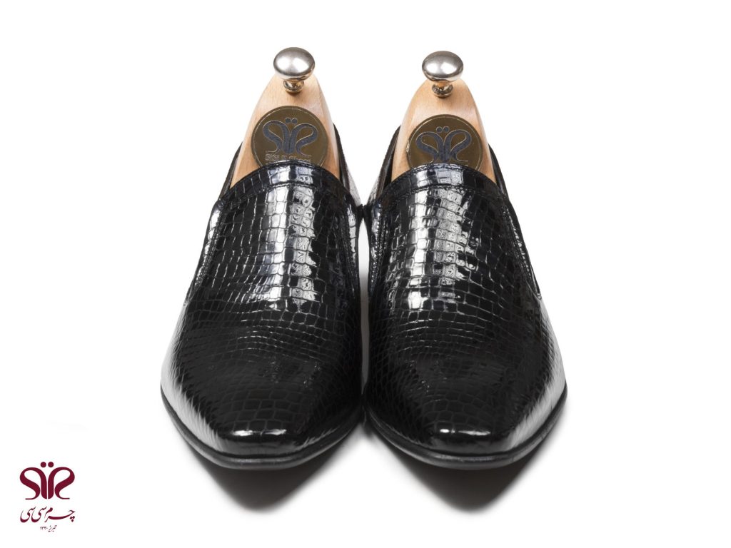 کفش مردانه با طرح پوست ماری مناسب برای مجالس و مهمانی مدل ونیز مشکی