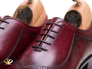 کفش زرشکی مردانه چرم مدل نیکولا