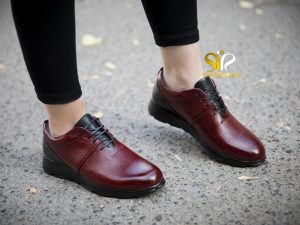 کفش زرشکی اسپرت دخترانه