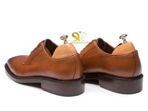 کفش چرم عسلی