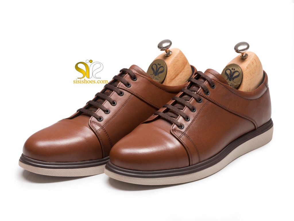 عکس مدل کفش اسپرت رنگ عسلی مردانه
