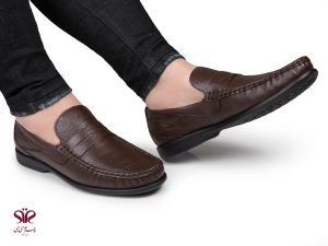 کفش قهوه ای کالج مردانه