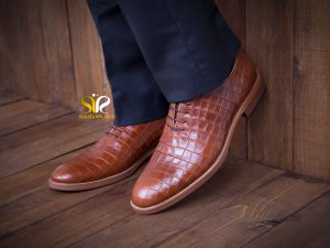 کفش مردانه چرم مدل باتیستا عسلی