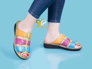 دمپایی خوشرنگ چرم زنانه