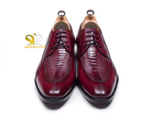 کفش مجلسی چرم مردانه مدل رابین رنگ زرشکی