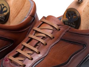 کفش اسپرت سی سی