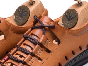 کفش بنددار تابستانی