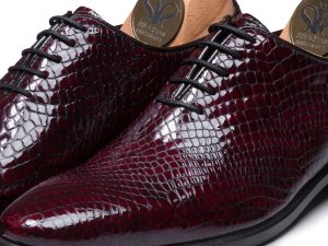 کفش مجلسی مردانه مدل راینا رنگ زرشکی 4