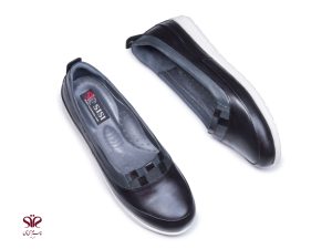 کفش کالج زنانه مدل چشمه مشکی