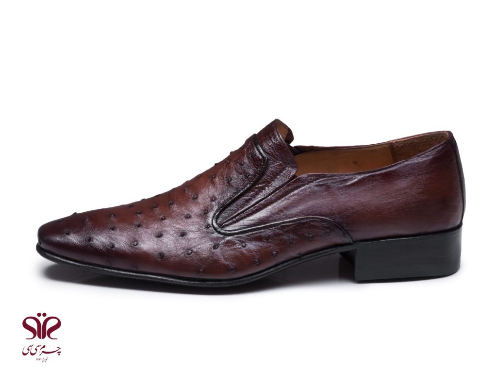 کفش مجلسی مردانه مدل ونیز پلاس با چرم شترمرغ رنگ قهوه ای