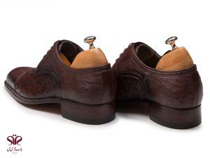 کفش چرم مجلسی مردانه رنگ قهوه ای چرم شترمرغ مدل رامتین پلاس
