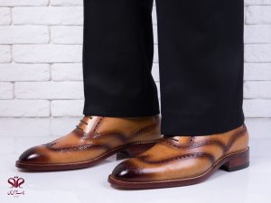 کفش مردانه چرم مدل سیمون رنگ قهوه ای پاتینا 8