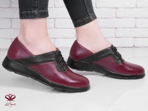 کفش زنانه مدل کاموس زرشکی مشکی