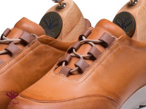 کفش اسپرت مردانه مدل جان ویک عسلی 1