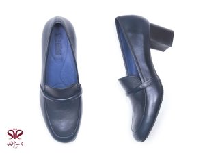 کفش زنانه پاشنه نرم مدل آروان سرمه ای