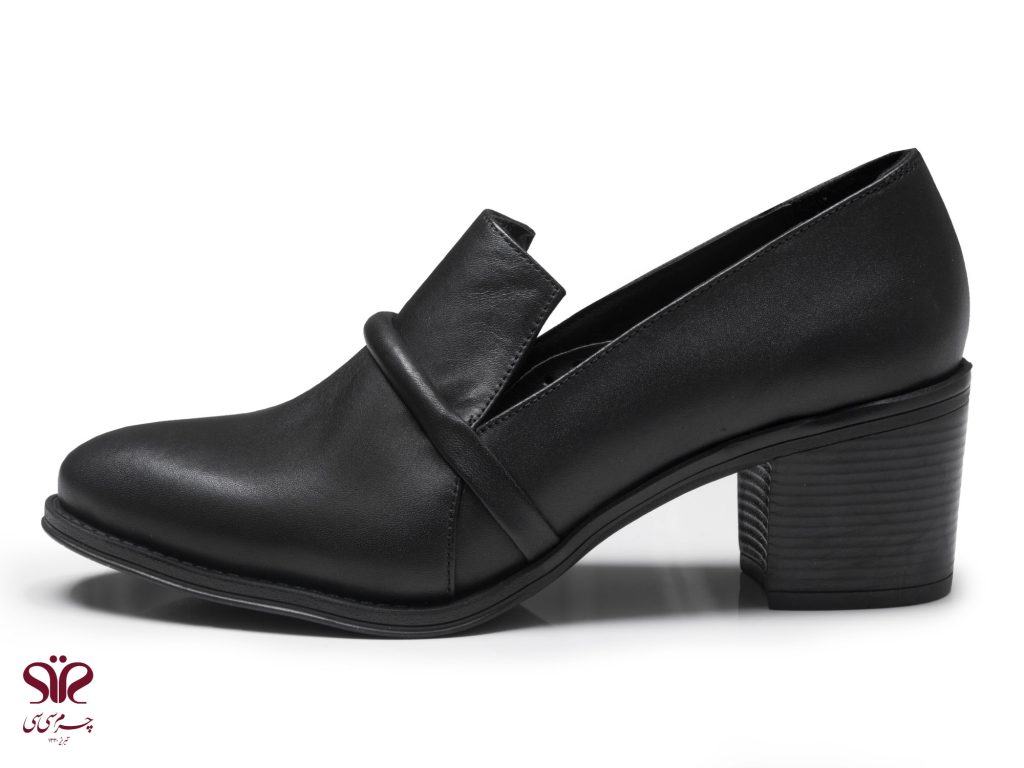 کفش زنانه پاشنه کوتاه مناسب محیط اداری مدل آروان مشکی
