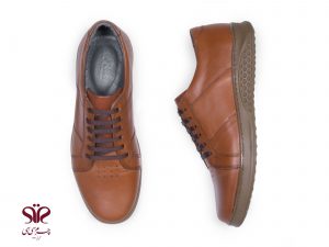 کفش مردانه چرمی همراه با کفی طبی مدل کوانتوم عسلی