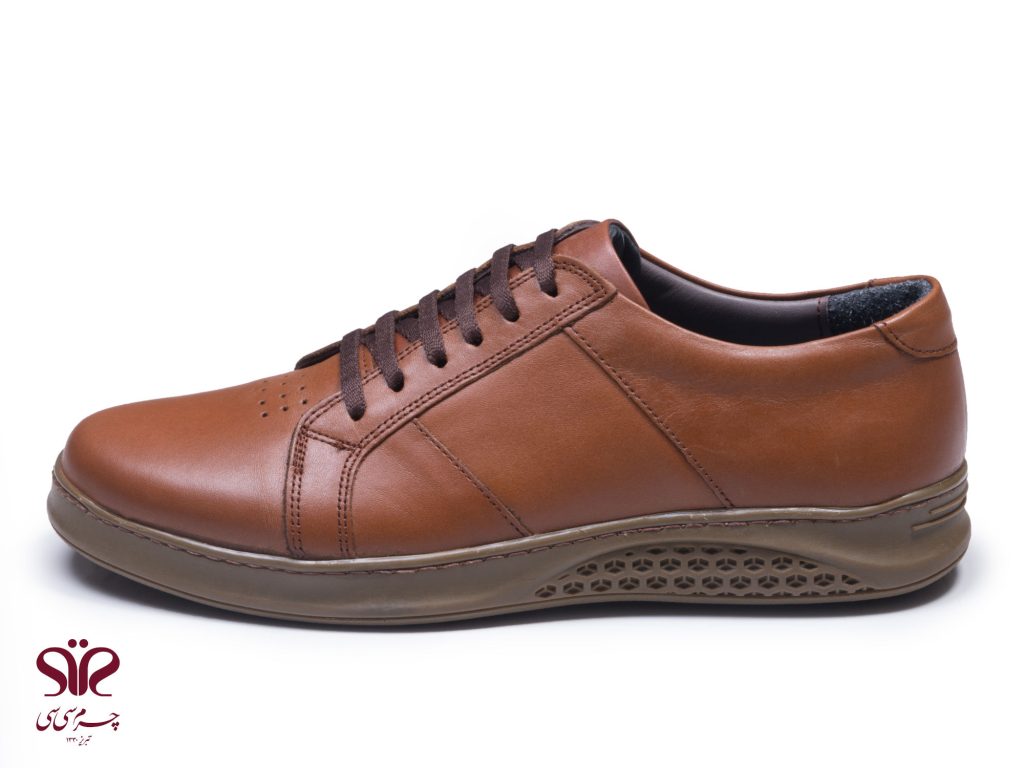 کفش مردانه مناسب برای استفاده روزانه و طولانی مدت مدل کوانتوم عسلی