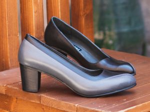 کفش پاشنه دار زنانه مدل آماندا رنگ مشکی -طوسی - کفش تبریز